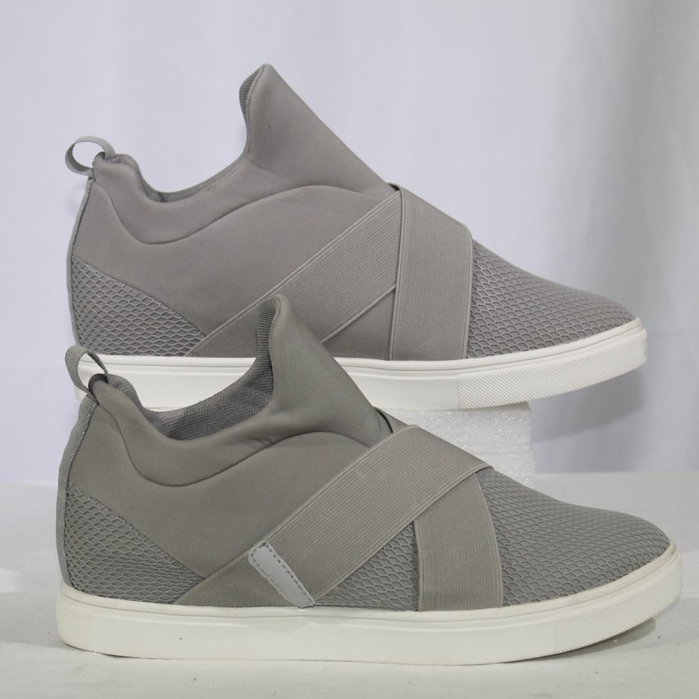 Steve Madden Sneakers